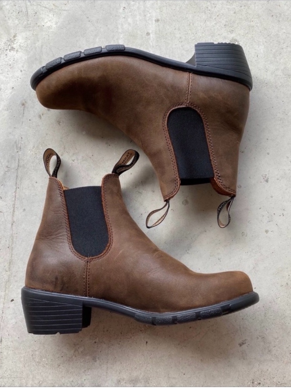 Women's Brown Blundstone 1673 Chelsea Ankle Boots